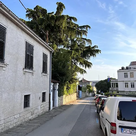 Apartman Lux In Downtown *