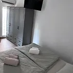 Lux In Downtown Apartamento Pula